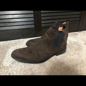 H&M Brown Chelsea Boots
